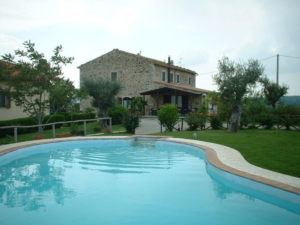 Poggio Mario Villa Сатурния Екстериор снимка