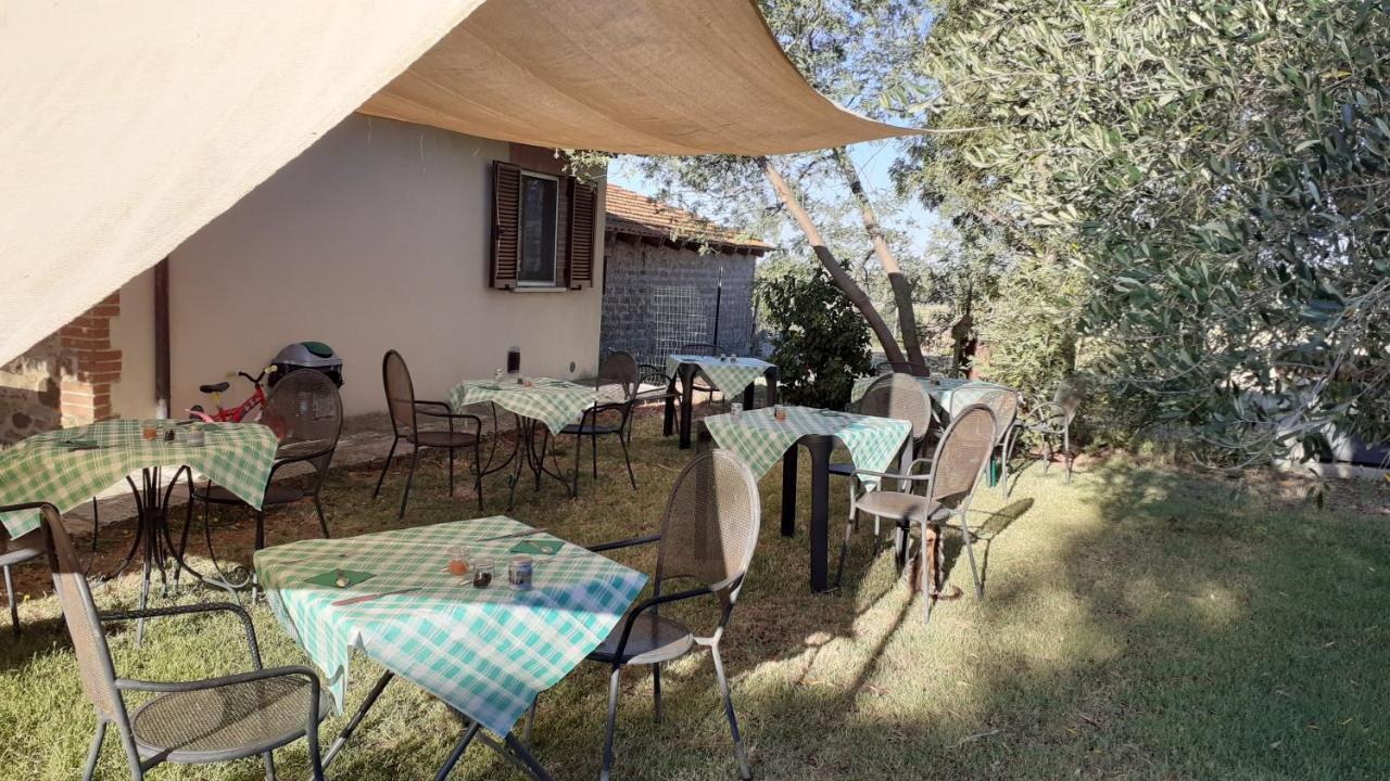 Poggio Mario Villa Сатурния Екстериор снимка