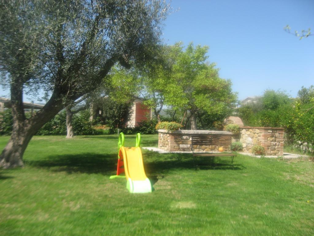 Poggio Mario Villa Сатурния Екстериор снимка